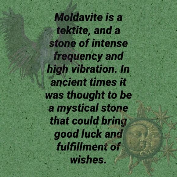 Natural Crystal Quarts Point & Faceted Moldavite Pendant Necklace - Picture 8 of 10